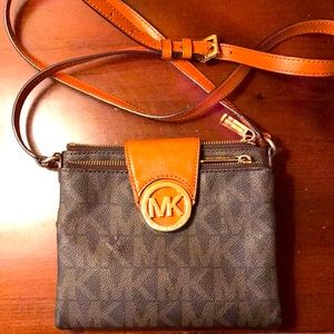 Michael Kors Crossbody Bag